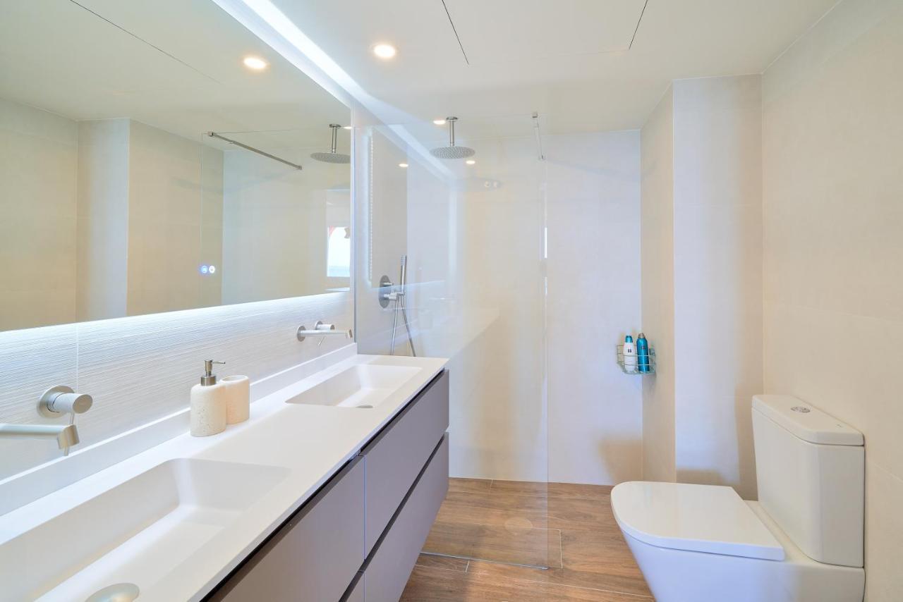 Sea Beachfront Apartamento *