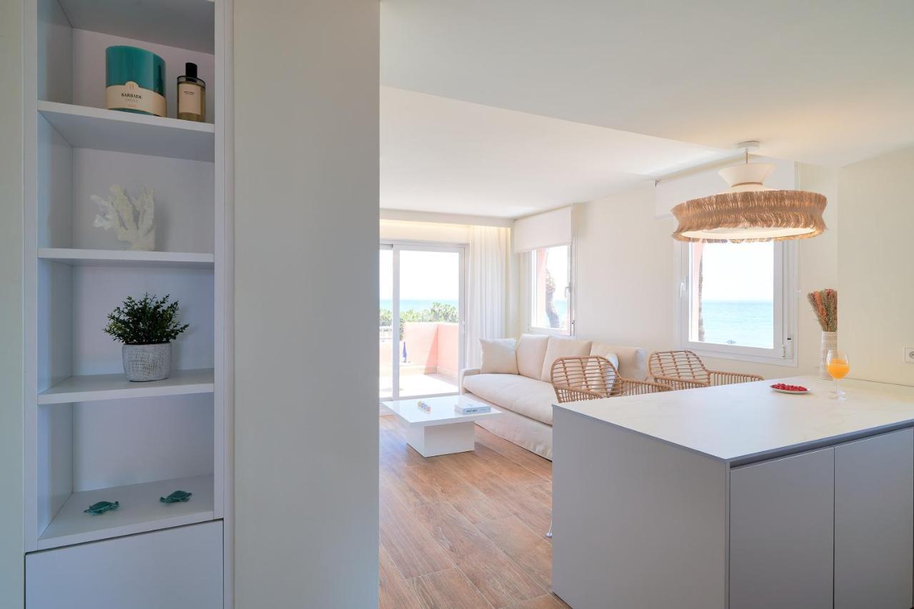 Sea Beachfront Apartamento *